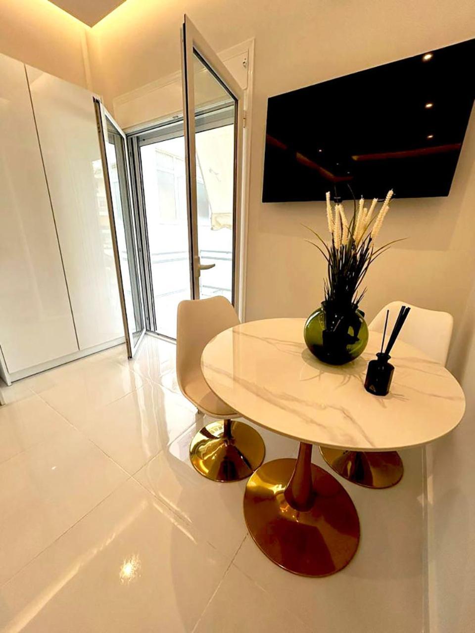 Boutique3436 Luxury Apartment Aten Exteriör bild